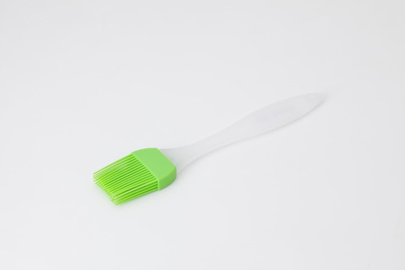 調理器具 - 耐熱ハケ（緑） 長さ20cm