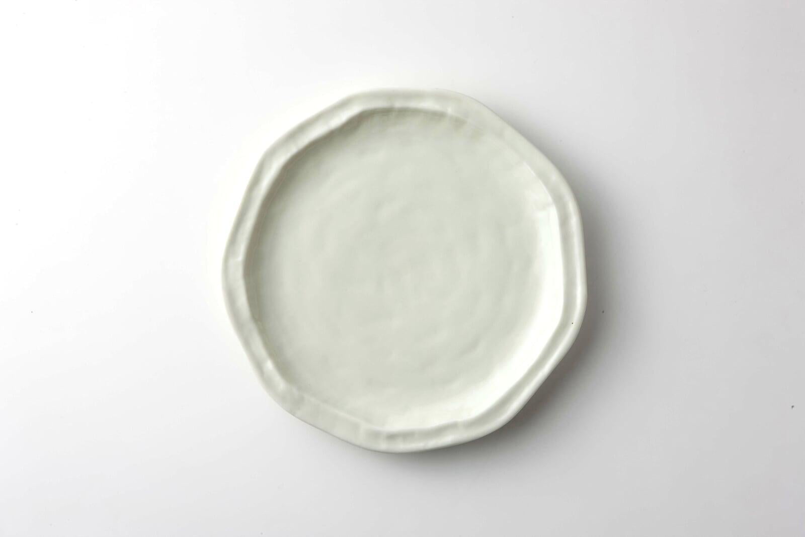食器 - 洋食器 平皿 乳白色・フチ・段あり八角形 角丸 直径22cm