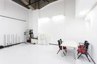 2studio 小型撮影スタジオ控え室利用例